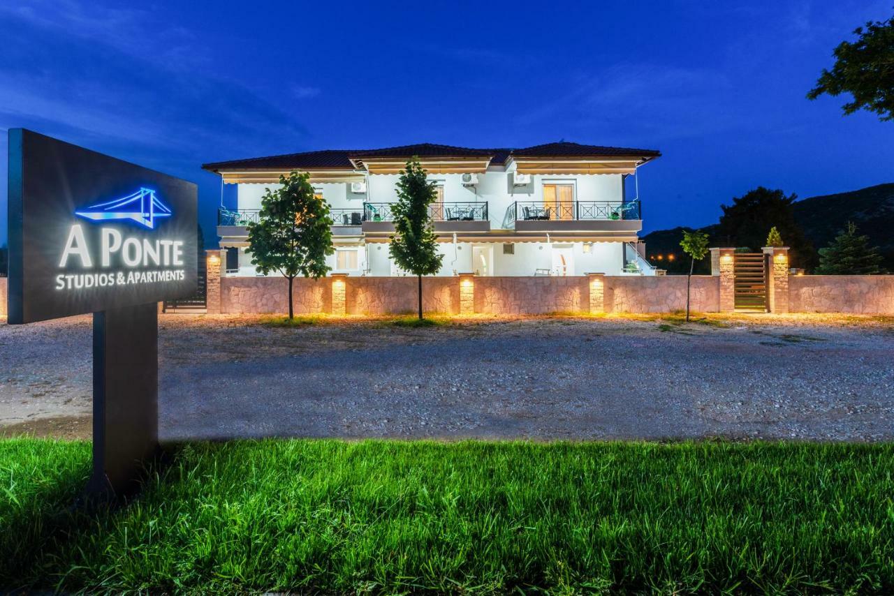 A Ponte Studios & Apartments Сикия Екстериор снимка